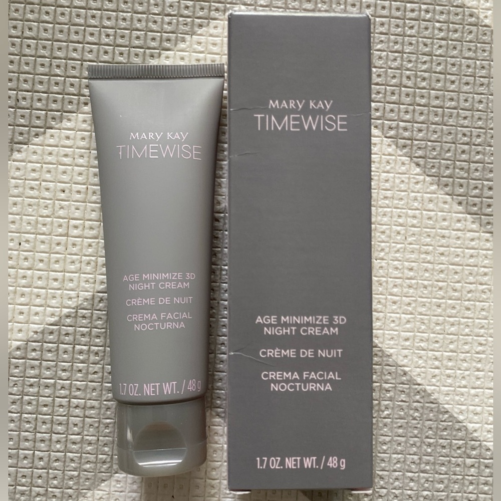 Mary Kay Age Minimize Night Cream for NORMAL to DRY Skin / New with Box